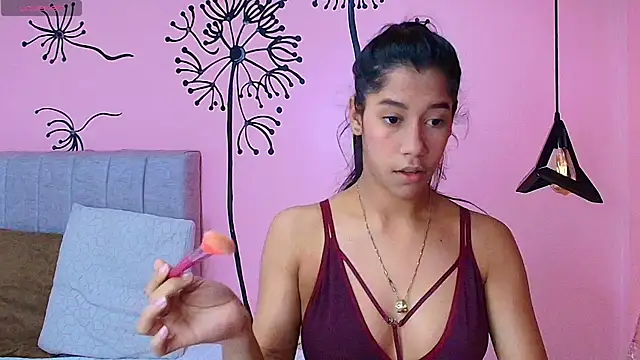 Snapshot of Connie_Bell chatting on September 10, 2025, 9:15 pm Connie Bell online show from September 10, 2025, 9:15 pm