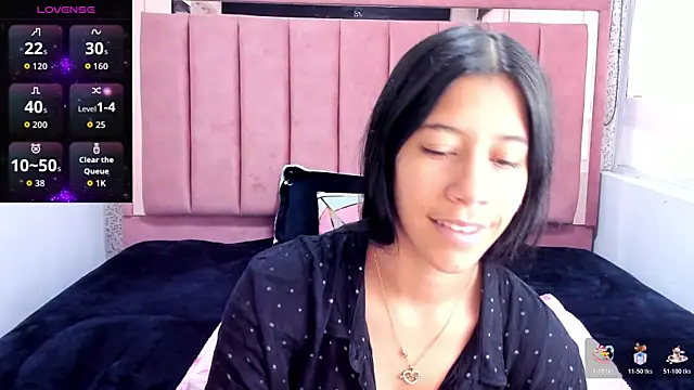 Connie Bell online show from December 16, 2025, 8:03 pm