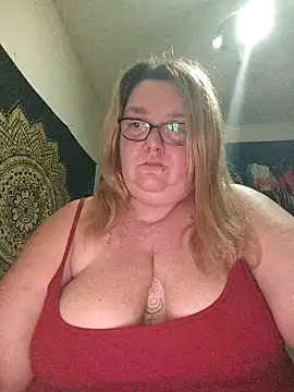 Snapshot of diosacurvy1984 chatting on February 2, 2026, 10:52 pm diosacurvy1984 online show from February 2, 2026, 10:52 pm