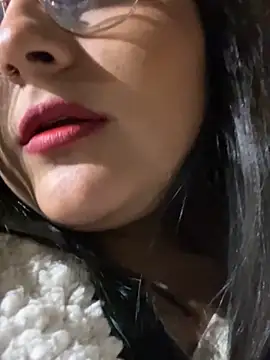 Snapshot of VanneCute1 chatting on January 19, 2025, 1:53 am VanneCute1 online show from January 19, 2025, 1:53 am