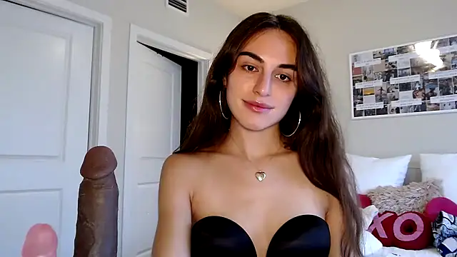 Snapshot of graciesmith27 chatting on March 19, 2025, 7:27 pm graciesmith27 online show from March 19, 2025, 7:27 pm