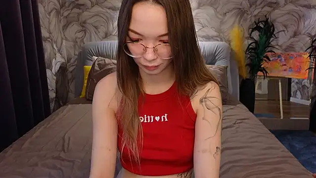 SusannJohnson online show from September 15, 2025, 12:21 am