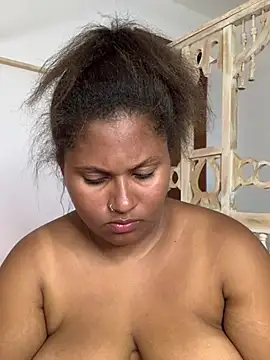 Snapshot of madell chatting on February 25, 2025, 5:15 pm madell online show from February 25, 2025, 5:15 pm