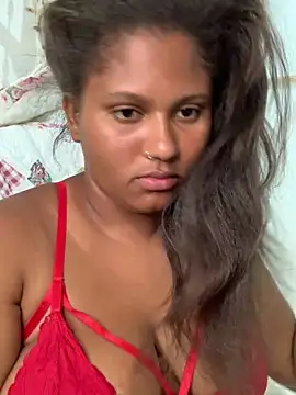 Snapshot of madell chatting on February 26, 2025, 5:07 pm madell online show from February 26, 2025, 5:07 pm