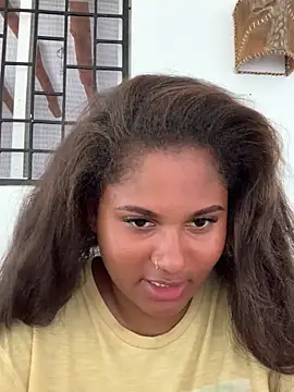 Snapshot of madell chatting on March 10, 2025, 8:26 am madell online show from March 10, 2025, 8:26 am