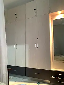 Snapshot of madell chatting on October 31, 2025, 2:34 am madell online show from October 31, 2025, 2:34 am