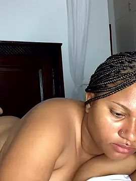 Snapshot of madell chatting on November 14, 2025, 2:54 am madell online show from November 14, 2025, 2:54 am