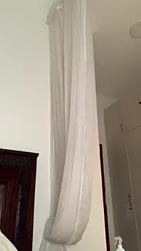 Snapshot of madell chatting on February 19, 2026, 2:18 am madell online show from February 19, 2026, 2:18 am