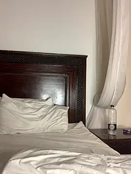 Snapshot of madell chatting on March 1, 2026, 3:19 am madell online show from March 1, 2026, 3:19 am