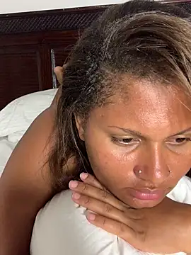 Snapshot of madell chatting on March 1, 2026, 7:16 pm madell online show from March 1, 2026, 7:16 pm