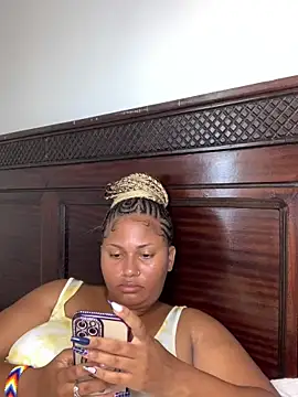 Snapshot of madell chatting on March 16, 2026, 6:28 am madell online show from March 16, 2026, 6:28 am