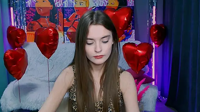 Snapshot of RayWillliams chatting on March 11, 2025, 8:31 pm RayWillliams online show from March 11, 2025, 8:31 pm