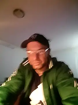 bobbuilder77pl online show from February 4, 2025, 9:20 pm