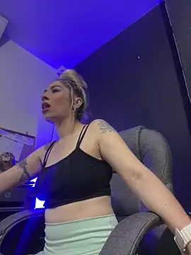 Snapshot of viktoria_davis_ chatting on March 23, 2025, 12:58 am viktoria davis online show from March 23, 2025, 12:58 am