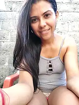 Snapshot of CallMeHeaven chatting on February 20, 2026, 1:44 pm CallMeHeaven online show from February 20, 2026, 1:44 pm