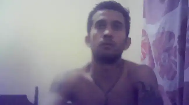 EstebanAkyLu online show from January 17, 2025, 9:28 pm