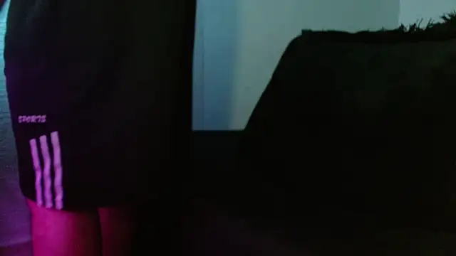 Lliam 2 online show from September 9, 2025, 5:29 am