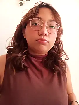 criscrispdv online show from April 11, 2026, 10:58 pm