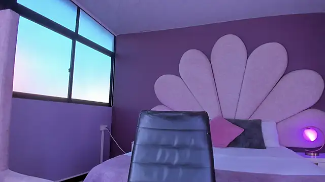 ValeriaOrtega online show from January 29, 2025, 12:02 pm