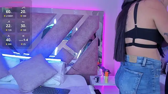 ValeriaOrtega online show from September 10, 2025, 12:05 pm