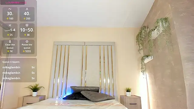 Liincostelloo online show from March 20, 2025, 7:35 pm