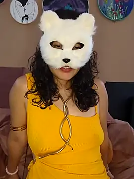 GinnyDelice online show from March 14, 2025, 11:53 pm