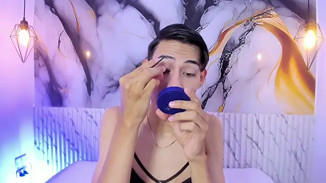 JackeOwens online show from October 13, 2025, 11:54 am