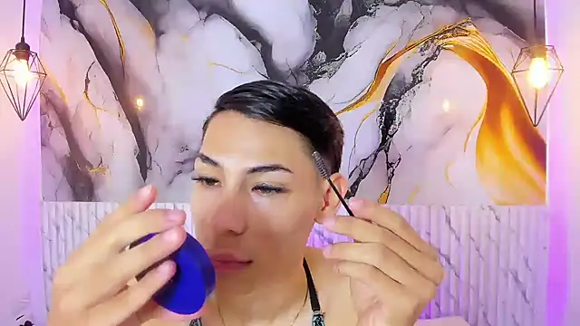 JackeOwens online show from November 18, 2025, 11:58 am