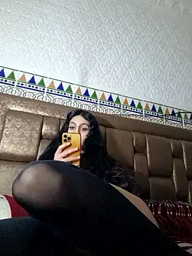 Snapshot of majdolin78 chatting on February 26, 2025, 6:54 pm majdolin78 online show from February 26, 2025, 6:54 pm