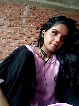 Snapshot of Sexy_Tanya69 chatting on October 30, 2025, 4:58 am Sexy Tanya69 online show from October 30, 2025, 4:58 am