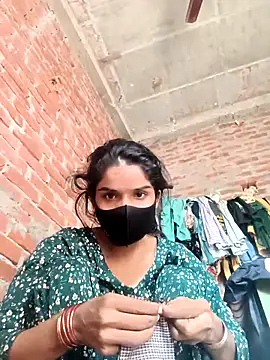 Snapshot of Sexy_Tanya69 chatting on November 4, 2025, 4:00 am Sexy Tanya69 online show from November 4, 2025, 4:00 am