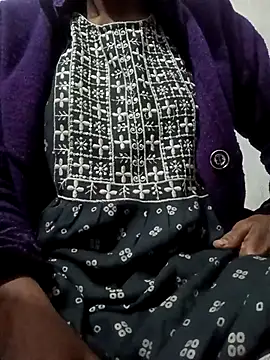 Snapshot of Sexy_Tanya69 chatting on December 4, 2025, 3:32 pm Sexy Tanya69 online show from December 4, 2025, 3:32 pm