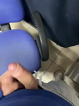 Snapshot of Greeneyes0820 chatting on January 31, 2025, 12:40 pm Greeneyes0820 online show from January 31, 2025, 12:40 pm