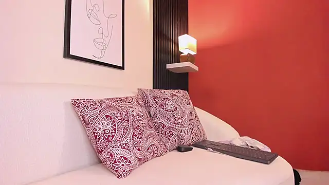 Ayha khalaf online show from March 5, 2025, 6:01 am