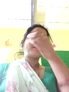 Bhuvi Bedi online show from February 23, 2025, 10:42 pm