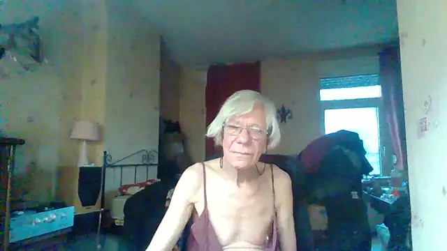 rosanetrav online show from March 24, 2026, 5:56 am