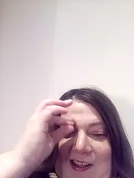 HotHornyEmmaX online show from February 16, 2025, 7:15 am