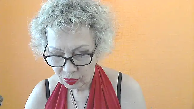 Snapshot of NessyJenixs chatting on June 18, 2026, 7:30 am NessyJenixs online show from June 18, 2026, 7:30 am