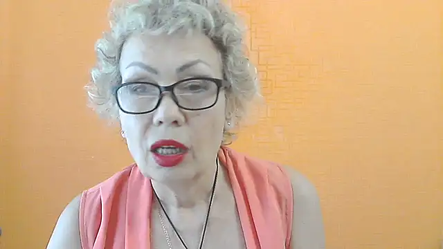 Snapshot of NessyJenixs chatting on June 27, 2026, 7:13 am NessyJenixs online show from June 27, 2026, 7:13 am