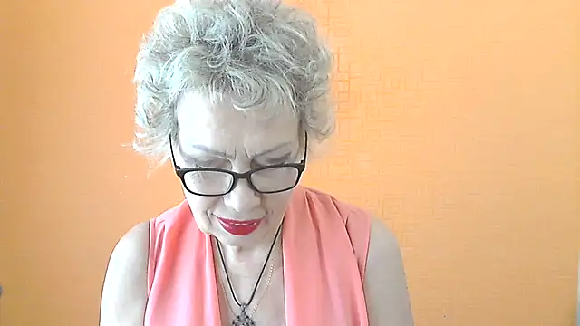 Snapshot of NessyJenixs chatting on June 28, 2026, 6:08 am NessyJenixs online show from June 28, 2026, 6:08 am