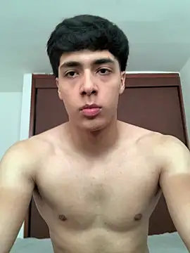 max ryderr online show from January 28, 2025, 3:04 pm