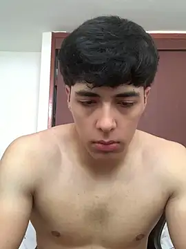 max ryderr online show from February 3, 2025, 3:49 pm