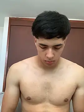 max ryderr online show from February 5, 2025, 9:18 pm