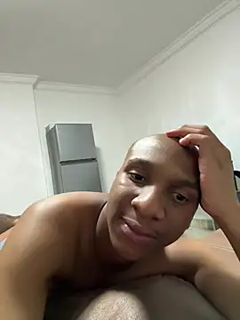 sydmanyoba online show from February 14, 2026, 7:43 pm