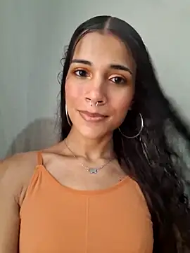 Snapshot of novinhatransexy chatting on June 2, 2026, 5:26 pm novinhatransexy online show from June 2, 2026, 5:26 pm