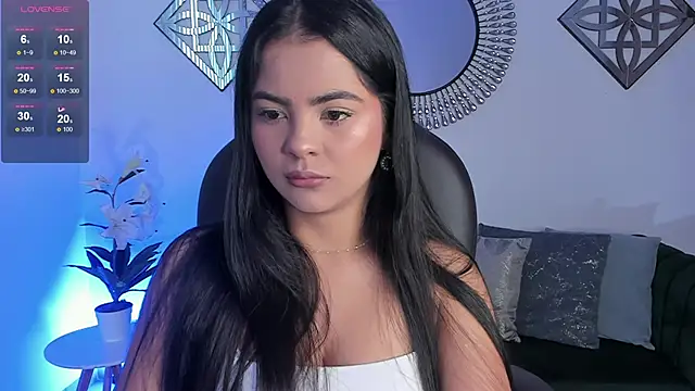 Layla Breezee online show from March 7, 2026, 11:40 am