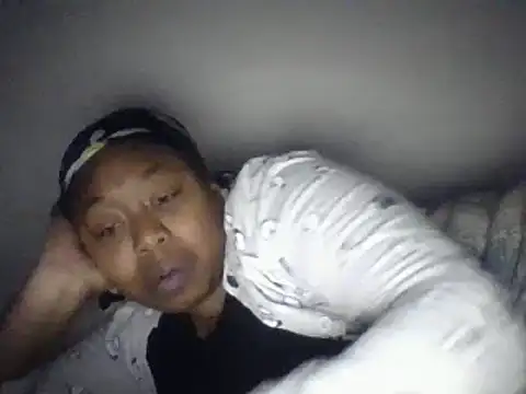 angeliquebelcali online show from February 21, 2025, 2:28 am