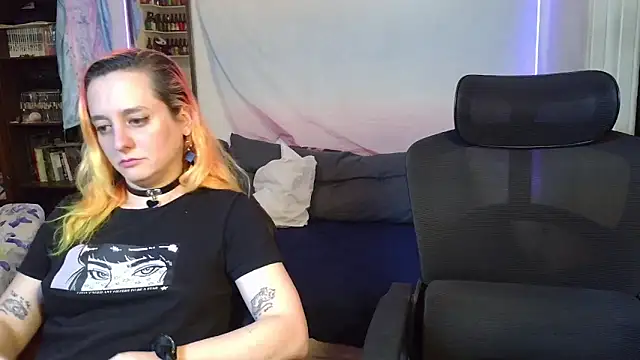 Evelan420 online show from February 28, 2026, 8:21 pm