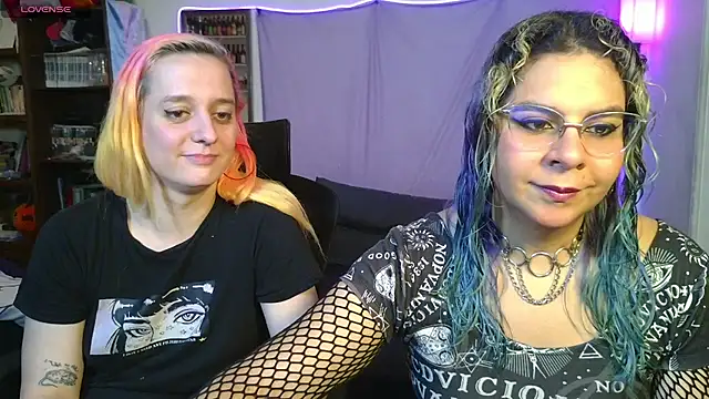 Snapshot of Evelan420 chatting on July 11, 2026, 7:05 pm Evelan420 online show from July 11, 2026, 7:05 pm