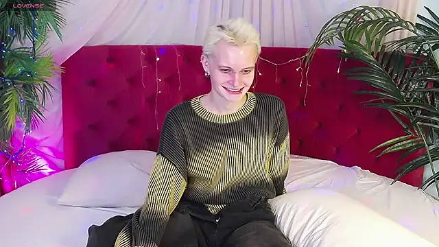 DemianEnglen online show from February 1, 2025, 11:37 pm